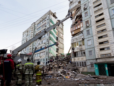 Число жертв обрушения в Астрахани выросло до пяти человек.