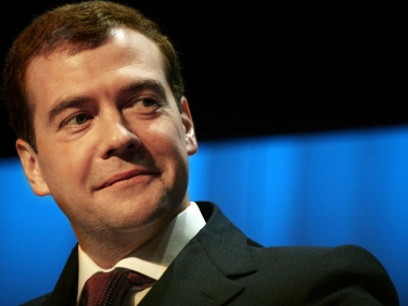 Медведев ввел уголовную ответственность за подпольные казино.