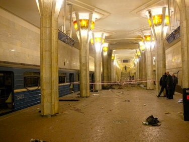 В Минске начался суд по делу о теракте в метро.