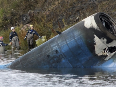 Эксперты назвали причину падения Як-42.