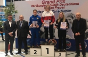 Липецкие спортсменки стали серебряными призерами престижных соревнований по вольной борьбе в Германии