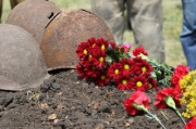 Перезахоронение 25 красноармейцев состоялось в Тербунском районе
