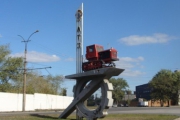Памятник липецкому трактору отправляется на ремонт