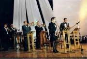 Бриллиантовый юбилей своего художественного руководителя Липецкий джазовый оркестр отметит праздничным концертом.
