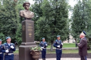 В Ельце открыт памятник Герою Советского Союза Василию Маргелову