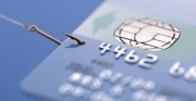 Липецкий студент расплатился за телефон и планшет чужой банковской картой