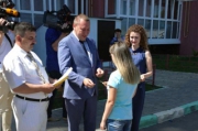 Дети-сироты получили ключи от новых квартир в Ельце