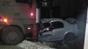 В Усманском районе в лобовом столкновении с грузовиком погибли водитель и пассажир иномарки