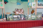 В Липецком областном краеведческом музее открылась выставка «Семь цветов радости»