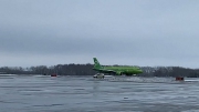 В самолете Новосибирск – Москва ищут взрывное устройство