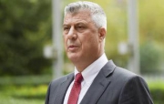 Лидер Косова уходит с поста из-за обвинений в убийствах и пытках