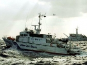 Тайваньских рыбаков отогнали водометами от спорных островов.