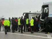 В турецкой провинции Малатья пассажирский автобус перевернулся и попал в ДТП