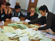Оппозиция обжаловала решение ЦИК Украины о перевыборах.
