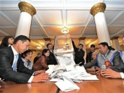 В Киргизии определились десять претендентов на президентский пост.