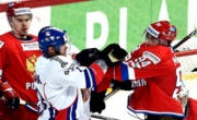 Сборная России по хоккею всухую проиграла Чехии в матче Евротура.