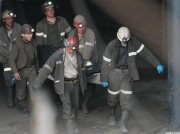 В результате аварий на украинских шахтах погибли 37 человек.