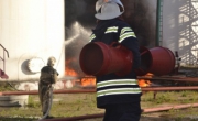 Четыре человека пострадали при пожаре на нефтебазе под Киевом.