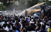 В Ереване после митинга протеста задержаны 237 человек.