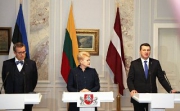 Страны Балтии отказались участвовать в одной коалиции с Россией.