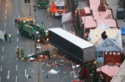 Глава Совета раввинов Европы назвал трагедию в Берлине «циничным актом войны»
